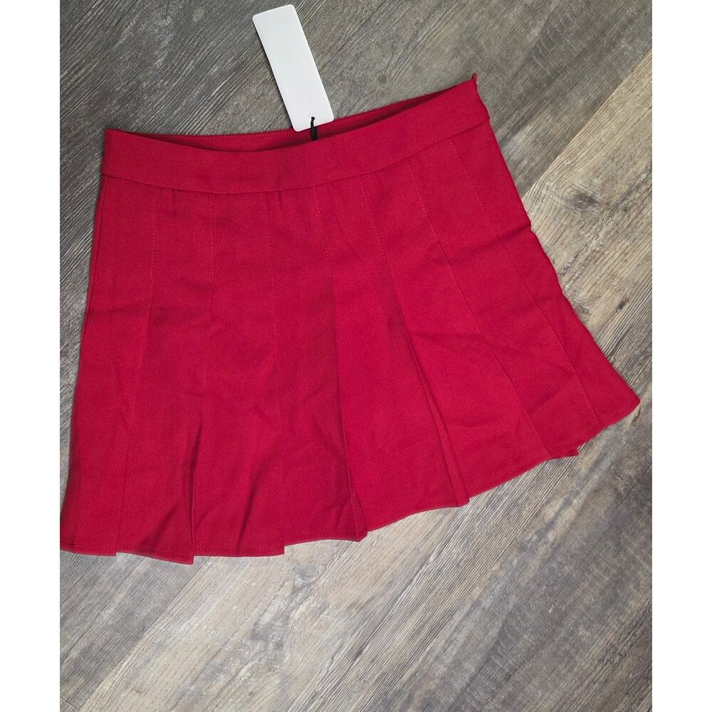 ZHANCHTONG Red Pleated Mini Skirt Built-In Shorts Skort Women's Size S NWT - Picture 2 of 8